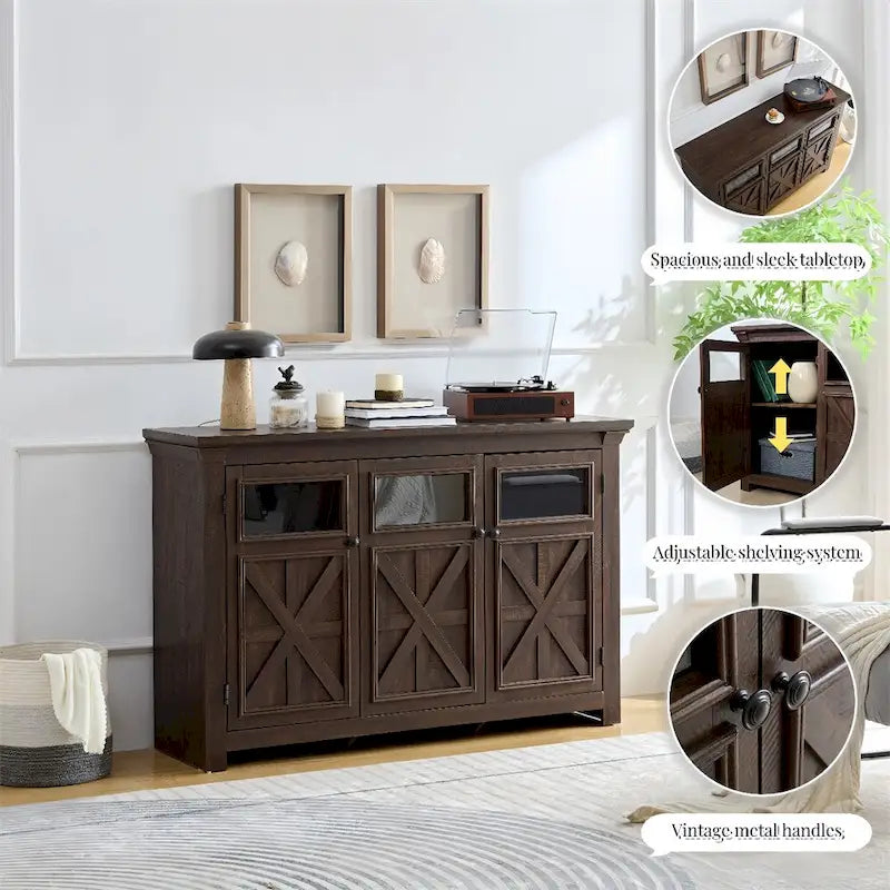 Buffet 3 portes en bois avec poignées en métal